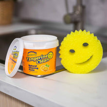 Načítať obrázok do zobrazovača galérie, Scrub Daddy™ Tangerine Clean™