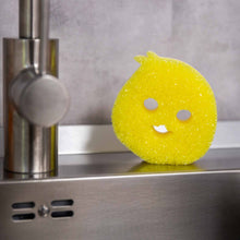 Načítať obrázok do zobrazovača galérie, Scrub Mommy Special Edition - Chick