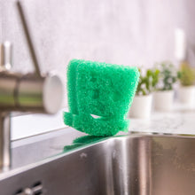 Načítať obrázok do zobrazovača galérie, Hubka Frankenstein Scrub Daddy pri kuchynskom dreze