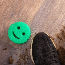 Načítať obrázok do zobrazovača galérie, Scrub Daddy Colors® zelená (1 ks)