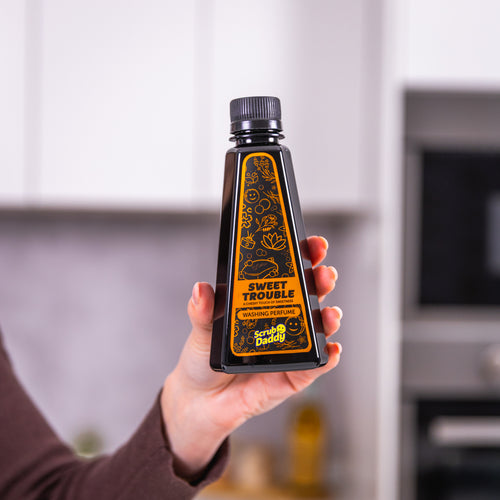 Sweet Trouble parfém na pranie