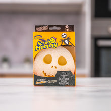 Načítať obrázok do zobrazovača galérie, Hubka Scrub Mommy Disney Jack Skellington a jej balenie
